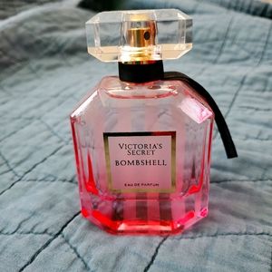 Victoria's Secret Bombshell